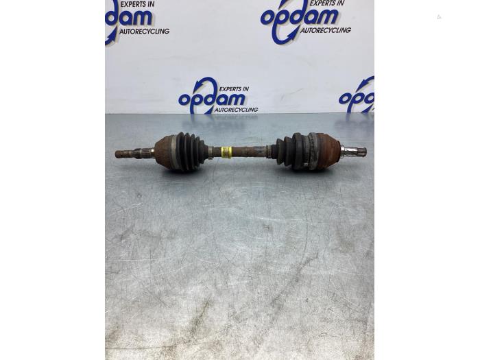 Gebruikte Steekas links-voor Opel Meriva (B) 1.4 Turbo 16V ecoFLEX Prijs € 42,00 Margeregeling aangeboden door Gebr Opdam B.V.