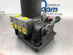 Gebruikte ABS Pomp Audi A6 (C6) 2.4 V6 24V Prijs € 128,00 Margeregeling aangeboden door Gebr Opdam B.V.