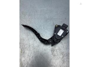 Gebruikte Gaspedaalpositie Sensor Renault Captur (2R) 1.2 TCE 16V EDC Prijs € 42,00 Margeregeling aangeboden door Gebr Opdam B.V.