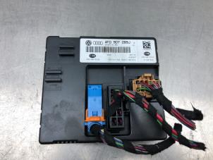 Gebruikte Comfort Module Audi A6 (C6) 2.4 V6 24V Prijs € 64,00 Margeregeling aangeboden door Gebr Opdam B.V.