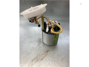 Gebruikte Benzinepomp Volvo XC90 II 2.0 T8 16V Twin Engine AWD Prijs € 212,00 Margeregeling aangeboden door Gebr Opdam B.V.