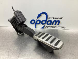 Gebruikte Gaspedaalpositie Sensor Fiat 500/595/695 1.4 T-Jet 16V Prijs € 64,00 Margeregeling aangeboden door Gebr Opdam B.V.