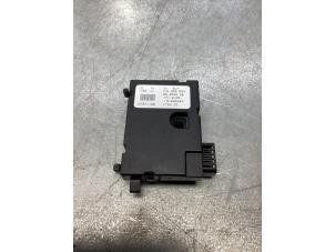 Gebruikte Gier sensor Volkswagen Caddy III (2KA,2KH,2CA,2CH) 2.0 SDI Prijs € 13,00 Margeregeling aangeboden door Gebr Opdam B.V.