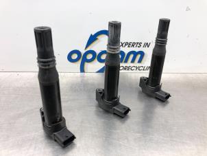 Gebruikte Bobine Opel Crossland (X) 1.2 12V Prijs € 64,00 Margeregeling aangeboden door Gebr Opdam B.V.