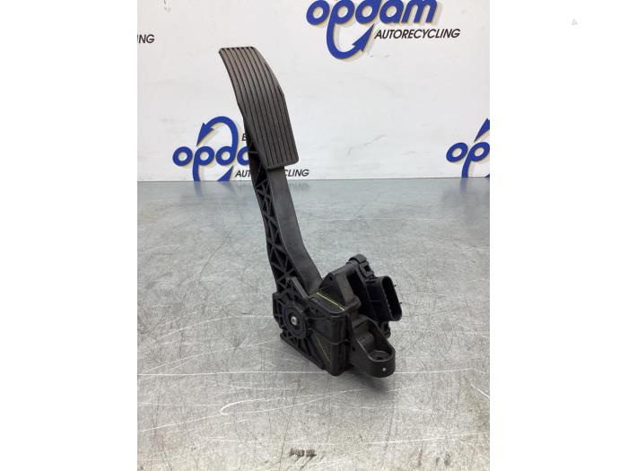 Gebruikte Sensor Gaspedaalpositie Opel Meriva (B) 1.4 Turbo 16V ecoFLEX Prijs € 26,00 Margeregeling aangeboden door Gebr Opdam B.V.