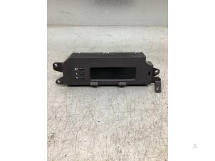 Gebruikte Display Interieur Hyundai i20 1.2i 16V Prijs € 26,00 Margeregeling aangeboden door Gebr Opdam B.V.