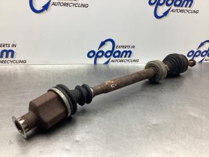 Gebruikte Homokineetas rechts-voor Renault Scénic I (JA) 1.6 16V Prijs € 42,00 Margeregeling aangeboden door Gebr Opdam B.V.