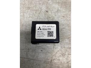 Gebruikte Remlicht module Mitsubishi ASX 1.6 MIVEC 16V Prijs € 21,00 Margeregeling aangeboden door Gebr Opdam B.V.