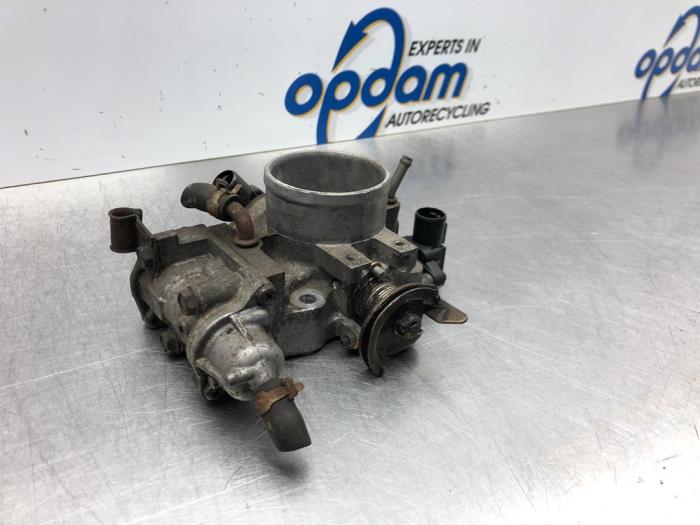 Gebruikte Gasklephuis Honda Civic Coupé (EJ1/2) 1.5 16V Prijs op aanvraag aangeboden door Gebr Opdam B.V.