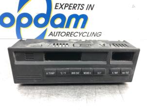 Gebruikte Display Interieur BMW 3 serie (E36/2) 320i 24V Prijs € 42,00 Margeregeling aangeboden door Gebr Opdam B.V.