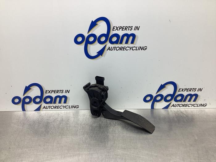 Gebruikte Sensor Gaspedaalpositie Opel Astra J (PC6/PD6/PE6/PF6) 1.4 Turbo 16V Prijs € 42,00 Margeregeling aangeboden door Gebr Opdam B.V.