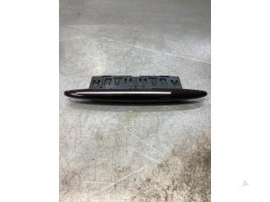 Gebruikte PDC paneel Mercedes A (W176) 1.5 A-180 CDI, A-180d 16V Prijs € 17,00 Margeregeling aangeboden door Gebr Opdam B.V.