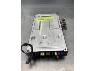 Gebruikte Boordcomputer Tesla Model 3 Long Range 72kWh Prijs € 850,00 Margeregeling aangeboden door Gebr Opdam B.V.