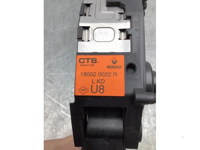 Gaspedaalpositie Sensor van een Renault Megane III Grandtour (KZ) 1.2 16V TCE 130 2014
