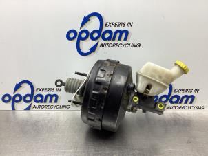 Gebruikte Rembooster Chrysler PT Cruiser 2.4 16V Prijs € 64,00 Margeregeling aangeboden door Gebr Opdam B.V.