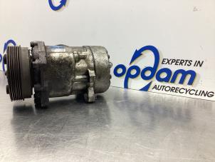 Gebruikte Aircopomp Volkswagen Golf IV (1J1) 1.6 16V Prijs € 42,00 Margeregeling aangeboden door Gebr Opdam B.V.