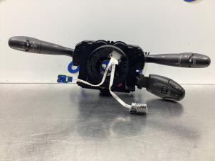 Gebruikte Combischakelaar Stuurkolom Peugeot 308 (4A/C) 1.6 VTI 16V Prijs € 128,00 Margeregeling aangeboden door Gebr Opdam B.V.