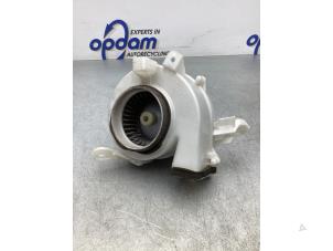 Gebruikte Chaufage Ventilatiemotor Toyota Prius (NHW20) 1.5 16V Prijs € 30,00 Margeregeling aangeboden door Gebr Opdam B.V.