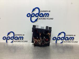 Gebruikte Bodycontrol Module Volkswagen Golf V (1K1) 1.4 FSI 16V Prijs € 64,00 Margeregeling aangeboden door Gebr Opdam B.V.