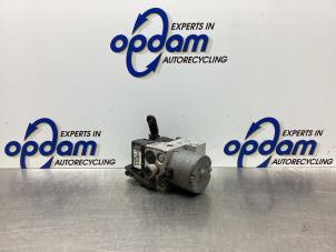 Gebruikte ABS Pomp Opel Meriva 1.6 16V Prijs € 42,00 Margeregeling aangeboden door Gebr Opdam B.V.