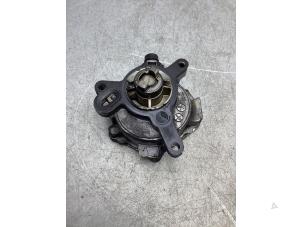 Gebruikte Vacuumpomp (Diesel) Volvo XC60 I (DZ) 2.0 D4 16V Prijs € 42,00 Margeregeling aangeboden door Gebr Opdam B.V.