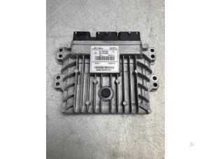 Gebruikte Computer Motormanagement Renault Clio III (BR/CR) 1.5 dCi FAP Prijs € 106,00 Margeregeling aangeboden door Gebr Opdam B.V.
