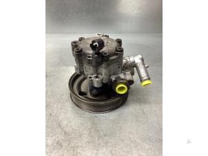 Gebruikte Stuurpomp Fiat Doblo Cargo (263) 1.6 D Multijet Prijs € 85,00 Margeregeling aangeboden door Gebr Opdam B.V.