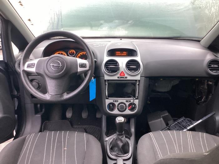 Stuurbekrachtiging Elektrisch van een Opel Corsa D 1.4 16V Twinport 2008