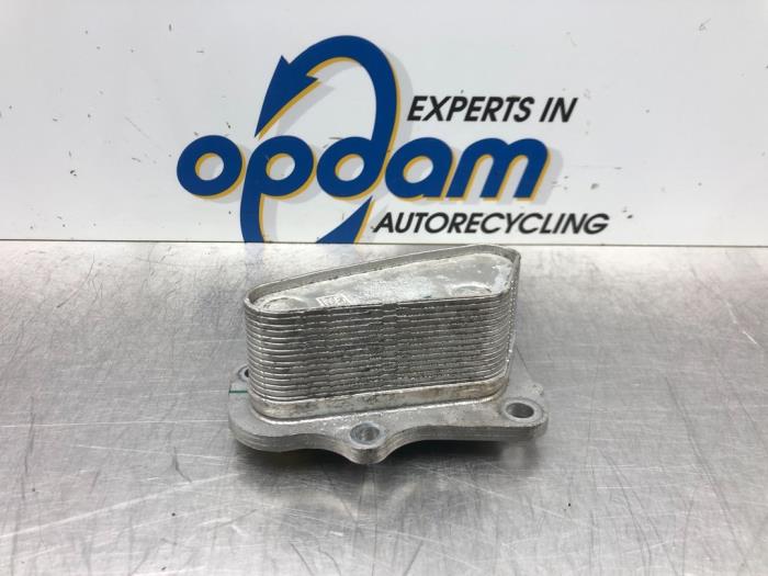 Gebruikte Oliekoeler Opel Corsa E 1.0 SIDI Turbo 12V Prijs € 30,00 Margeregeling aangeboden door Gebr Opdam B.V.