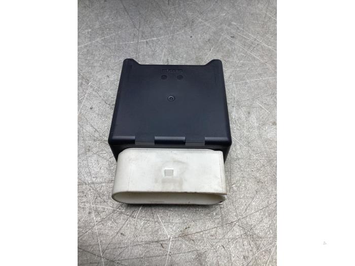 Gebruikte Brandstofpomp module Volvo XC40 (XZ) 1.5 T3 12V Prijs € 85,00 Margeregeling aangeboden door Gebr Opdam B.V.