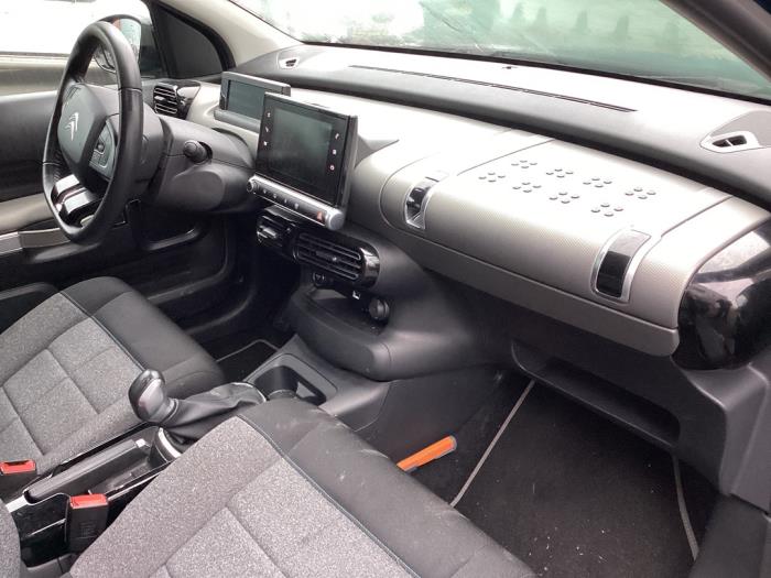 Module + Airbag Set van een Citroën C4 Cactus (0B/0P) 1.2 PureTech 110 12V 2018