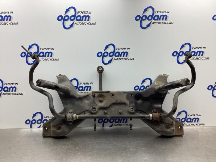 Gebruikte Subframe Smart Forfour (454) 1.5 16V Prijs € 42,00 Margeregeling aangeboden door Gebr Opdam B.V.