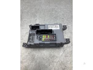 Gebruikte Zekeringkast Fiat Punto II (188) 1.4 16V Prijs € 51,00 Margeregeling aangeboden door Gebr Opdam B.V.