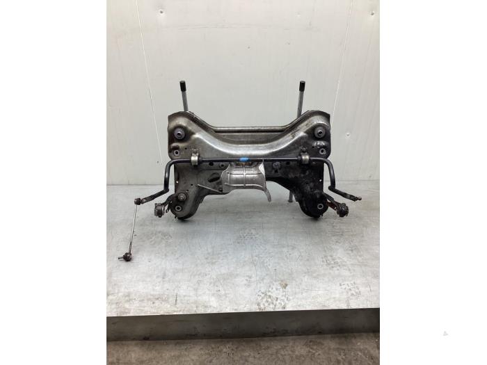 Gebruikte Subframe Fiat Talento 2.0 EcoJet BiTurbo 145 Prijs € 234,00 Margeregeling aangeboden door Gebr Opdam B.V.