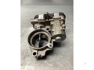 Gebruikte Gasklephuis Opel Combo Mk.III (D) 1.6 CDTI 16V ecoFlex Prijs € 68,00 Margeregeling aangeboden door Gebr Opdam B.V.