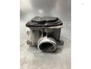 Gebruikte EGR Klep Opel Combo Mk.III (D) 1.6 CDTI 16V Prijs € 64,00 Margeregeling aangeboden door Gebr Opdam B.V.