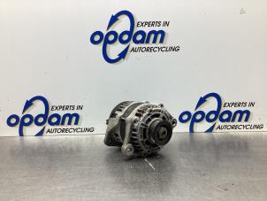 Gebruikte Alternator Chevrolet Spark (M300) 1.0 16V Bifuel Prijs € 42,00 Margeregeling aangeboden door Gebr Opdam B.V.