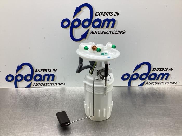 Nieuwe Tank element Pomp Opel Movano Prijs € 200,00 Inclusief btw aangeboden door Gebr Opdam B.V.