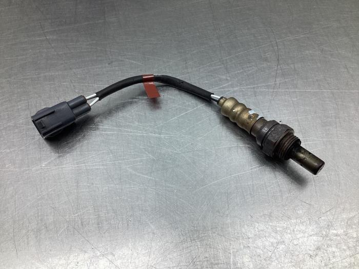 Lambda Sonde van een Toyota Verso S 1.33 16V Dual VVT-I 2015