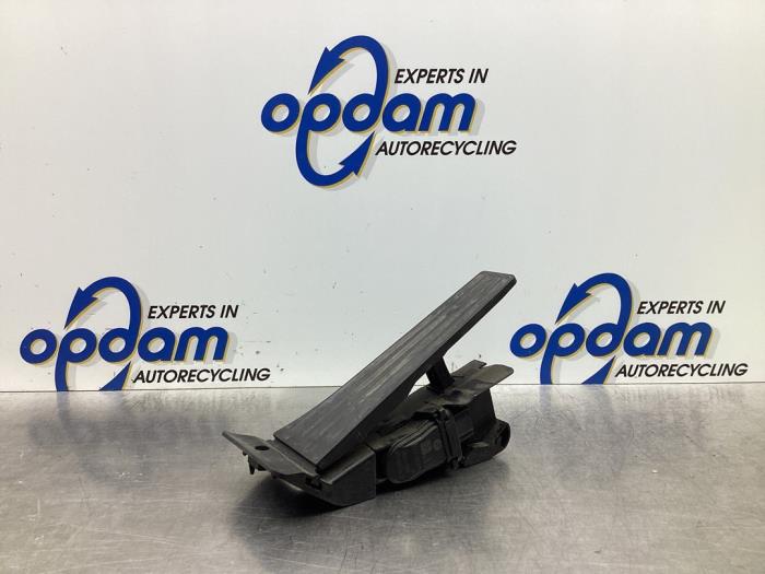Gebruikte Sensor Gaspedaalpositie BMW 3 serie (F30) 320i 1.6 16V EfficientDynamicsEdition Prijs € 42,00 Margeregeling aangeboden door Gebr Opdam B.V.