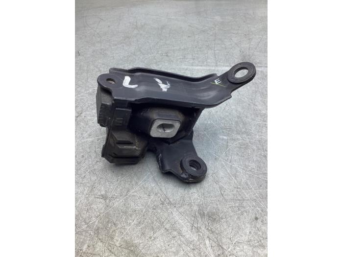 Gebruikte Motorsteun Mazda CX-3 (DJ/DK) 2.0 SkyActiv-G 120 Prijs € 34,00 Margeregeling aangeboden door Gebr Opdam B.V.