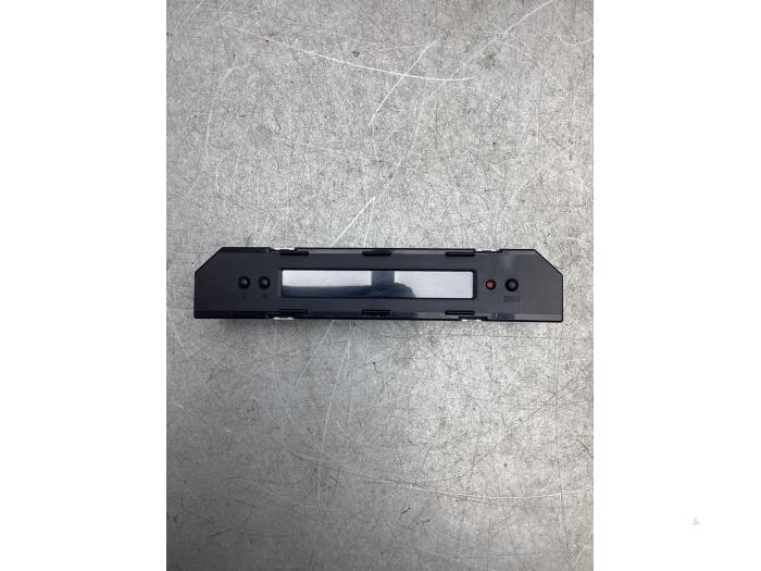 Gebruikte Display Interieur Suzuki Swift (ZA/ZC/ZD1/2/3/9) 1.3 VVT 16V Prijs € 26,00 Margeregeling aangeboden door Gebr Opdam B.V.