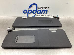 Gebruikte Zonneklep BMW 1 serie (E82) 120i 16V Prijs € 34,00 Margeregeling aangeboden door Gebr Opdam B.V.