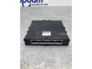 Gebruikte Module Bodycontrol Toyota Yaris III (P13) 1.5 16V Hybrid Prijs € 85,00 Margeregeling aangeboden door Gebr Opdam B.V.