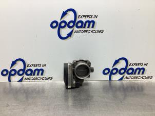 Gebruikte Gasklephuis BMW 3 serie (E46/4) 316i 16V Prijs € 85,00 Margeregeling aangeboden door Gebr Opdam B.V.