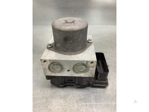 Gebruikte ABS Pomp Mini Mini (R56) 1.6 16V Cooper S Prijs € 298,00 Margeregeling aangeboden door Gebr Opdam B.V.