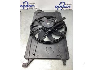 Gebruikte Koelvin Motor Ford Focus 2 C+C 1.6 16V Prijs € 42,00 Margeregeling aangeboden door Gebr Opdam B.V.