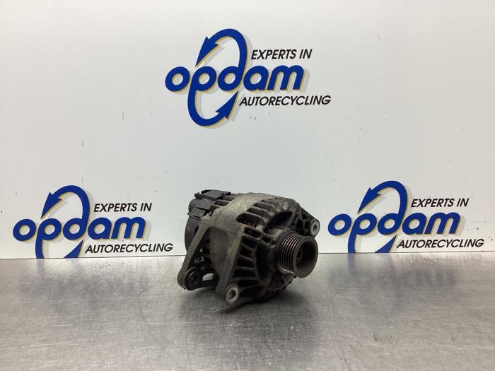 Gebruikte Dynamo Alfa Romeo 156 (932) 2.0 JTS 16V Prijs € 42,00 Margeregeling aangeboden door Gebr Opdam B.V.