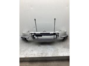 Gebruikte Frontpaneel Volvo V50 (MW) 2.0 16V Prijs € 85,00 Margeregeling aangeboden door Gebr Opdam B.V.