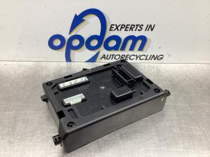 Gebruikte BCM Renault Clio III (BR/CR) 1.2 16V 75 Prijs € 85,00 Margeregeling aangeboden door Gebr Opdam B.V.